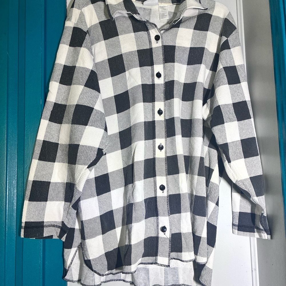 Basic Editions Black and White Buffalo Plaid Button-Down Shirt